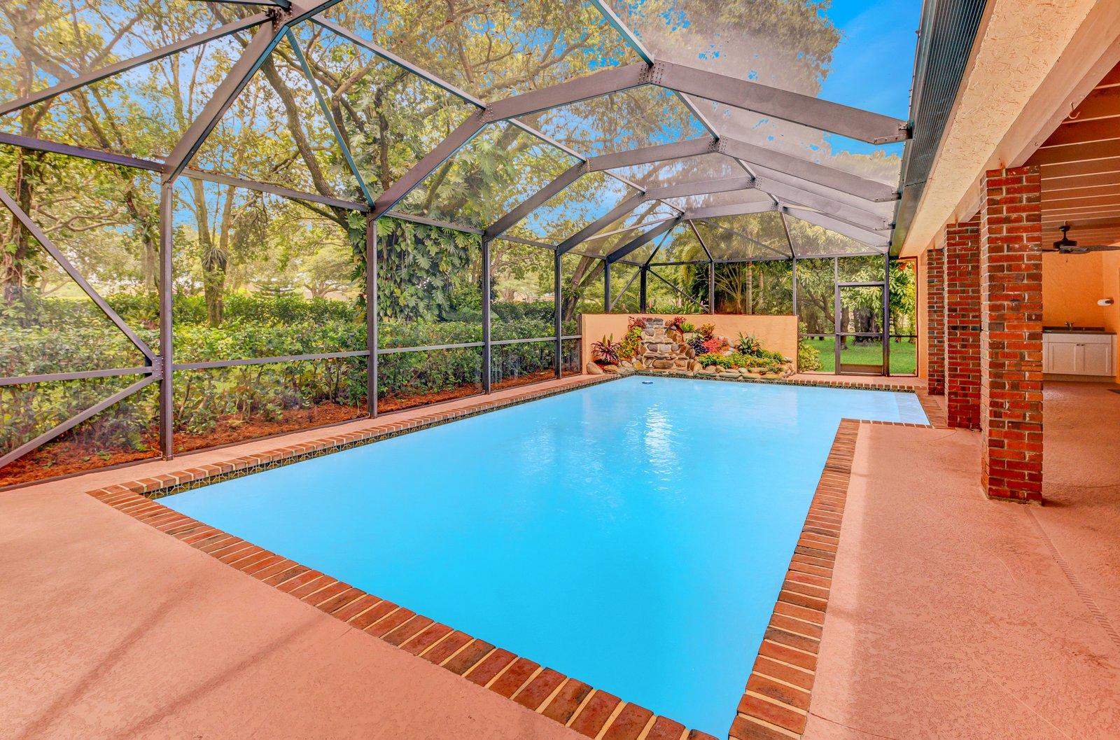 22690 Lemon Tree Lane Boca Raton, FL 33428 - Photo 25 of 29 Screened Pool