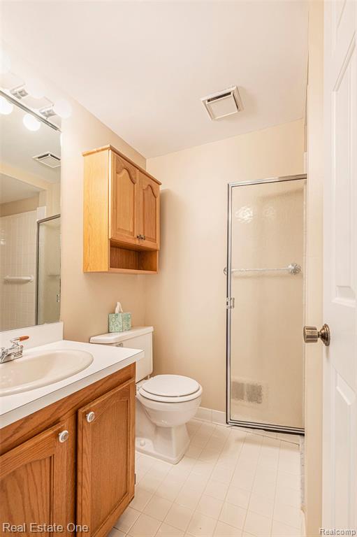 114 Meadow Ln Circle, Unit 30 Rochester Hills, MI 48307 - Photo 11 of 19