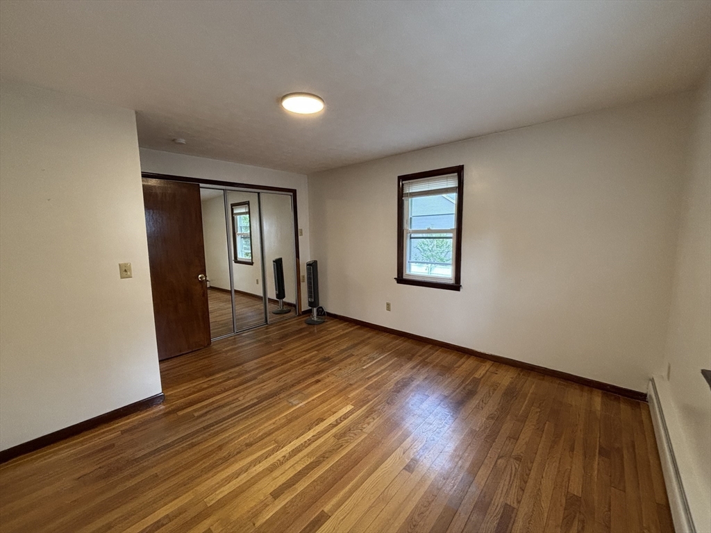 141 Cooper Street Springfield, MA 01108 - Photo 11 of 33