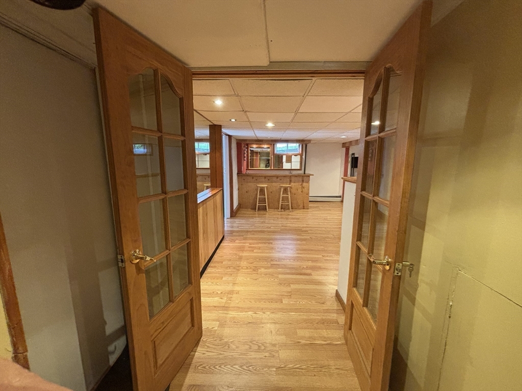 141 Cooper Street Springfield, MA 01108 - Photo 20 of 33