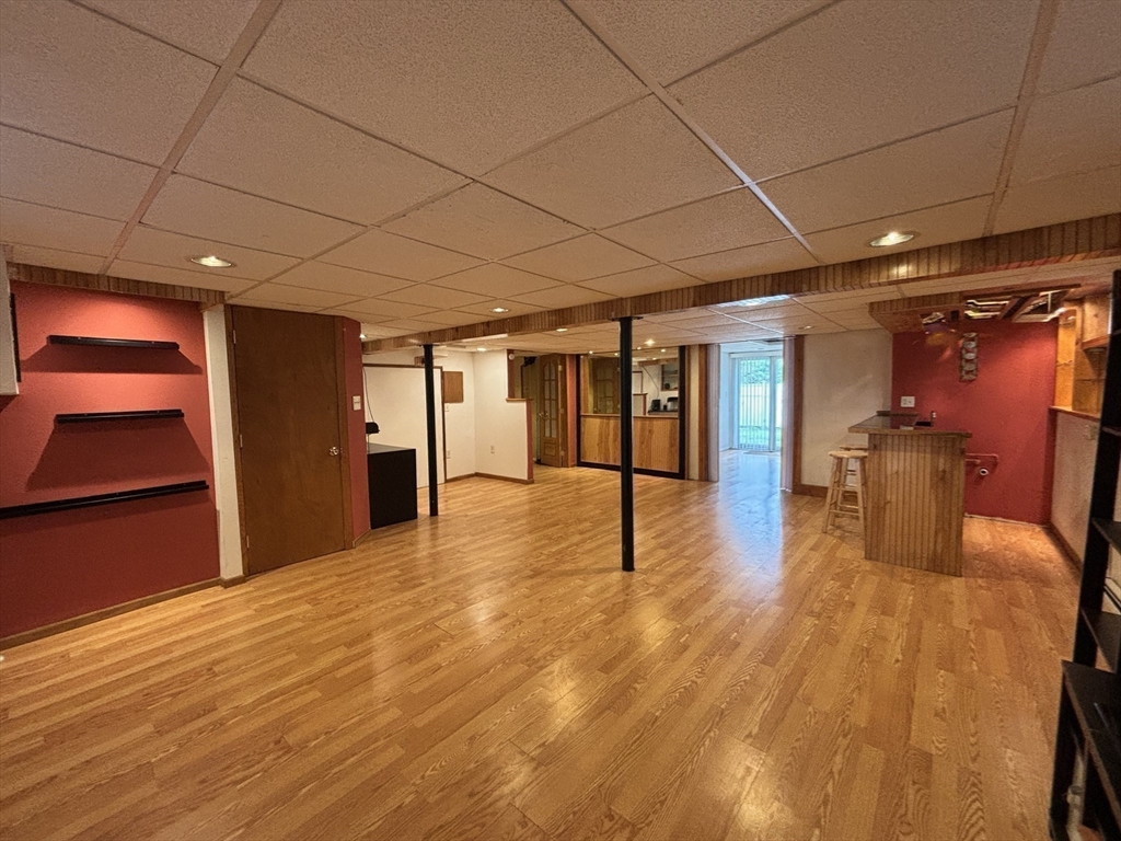 141 Cooper Street Springfield, MA 01108 - Photo 23 of 33