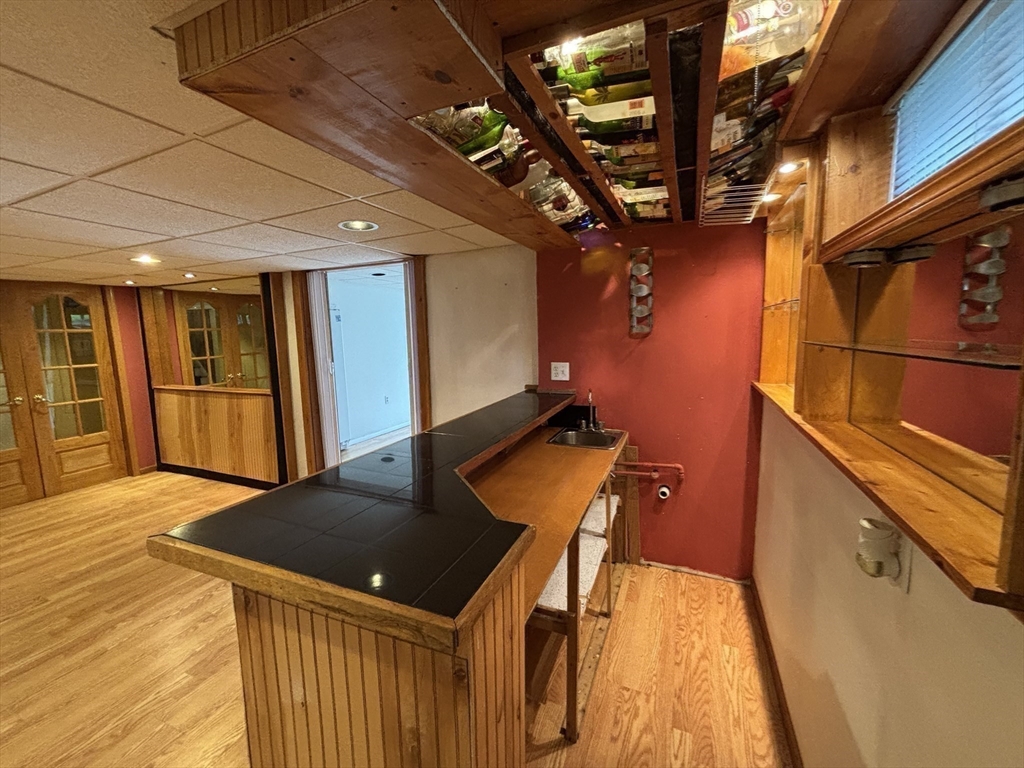141 Cooper Street Springfield, MA 01108 - Photo 25 of 33