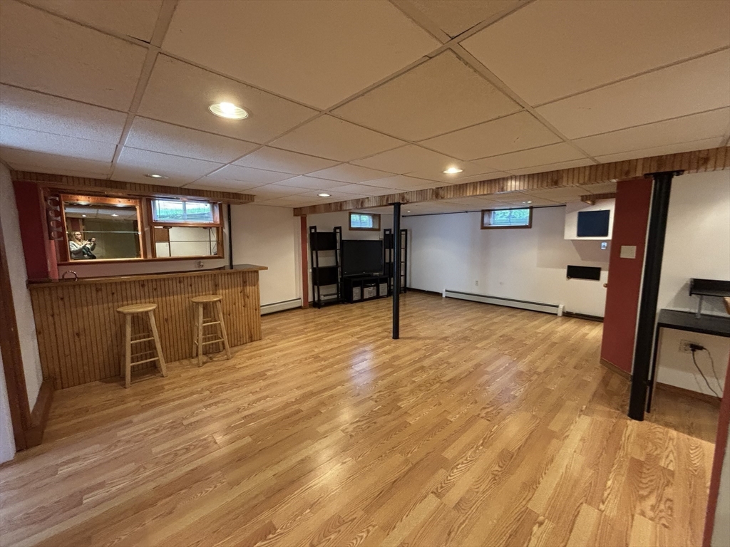 141 Cooper Street Springfield, MA 01108 - Photo 26 of 33