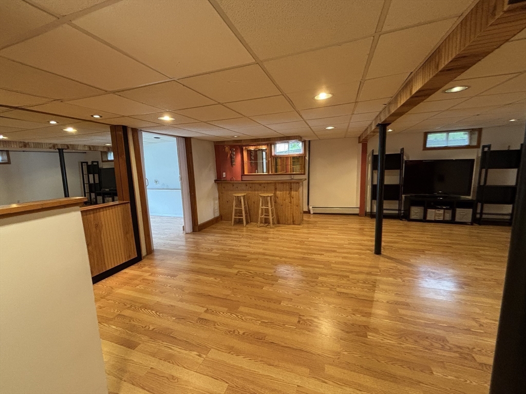 141 Cooper Street Springfield, MA 01108 - Photo 27 of 33