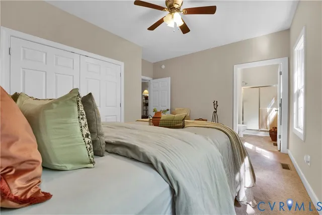 a vase of flowers sitting on a table