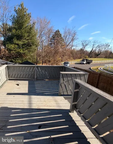 $325,000 | 1101 Wilson Drive, Havertown, PA 19083