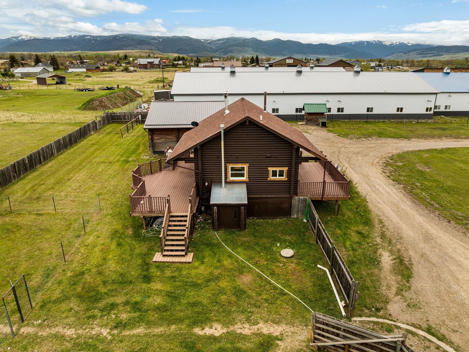 77300 Gallatin Road Bozeman, MT 59718 - Photo 7 of 98 Gallery Image 7