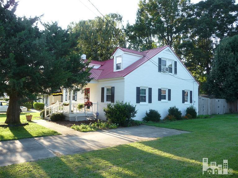 315 Willow Road Clinton, NC 28328 - Photo 1 of 13 Primary Photo