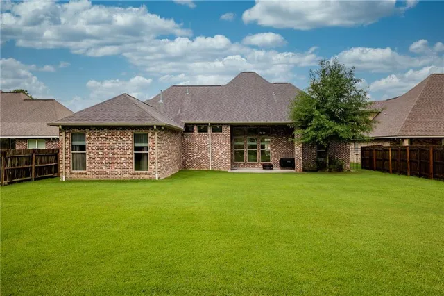 $425,000 | 197 Cypress Lakes Drive, Slidell, LA 70458