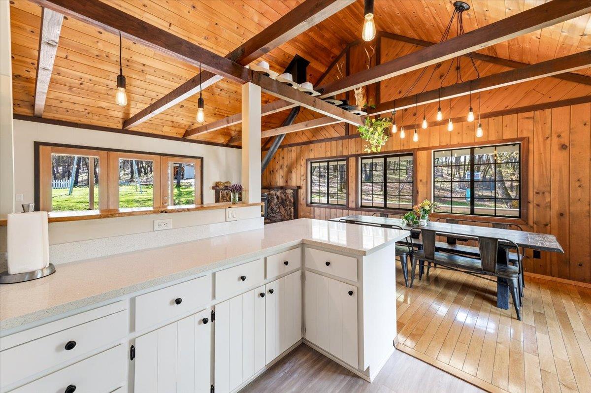 11403 Woodacre Road Grass Valley, CA 95949 - Photo 12 of 69 a open kitchen with cabinets
