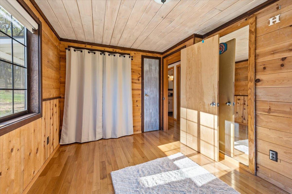 11403 Woodacre Road Grass Valley, CA 95949 - Photo 24 of 69