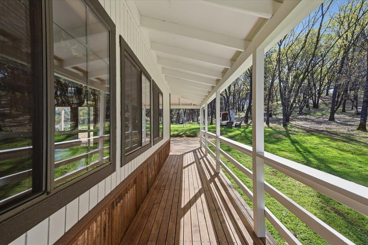11403 Woodacre Road Grass Valley, CA 95949 - Photo 38 of 69