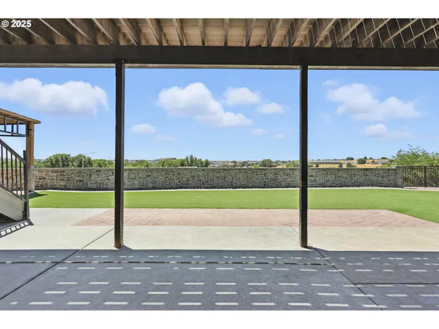 $675,000 | 457 Northeast Covey Court, Hermiston, OR 97838