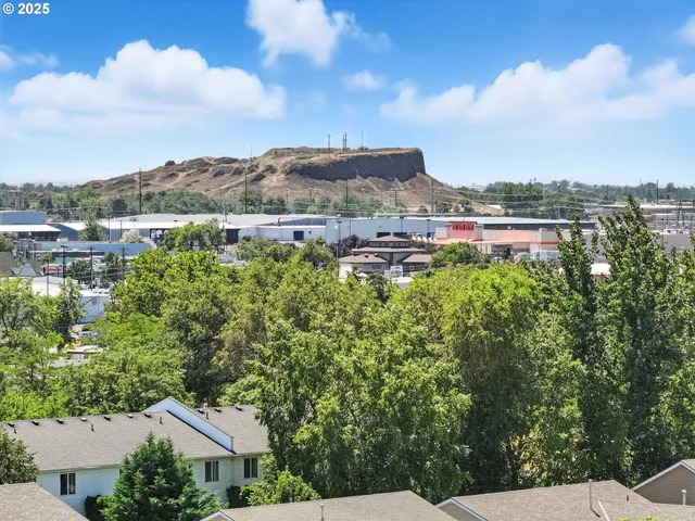 $675,000 | 457 Northeast Covey Court, Hermiston, OR 97838