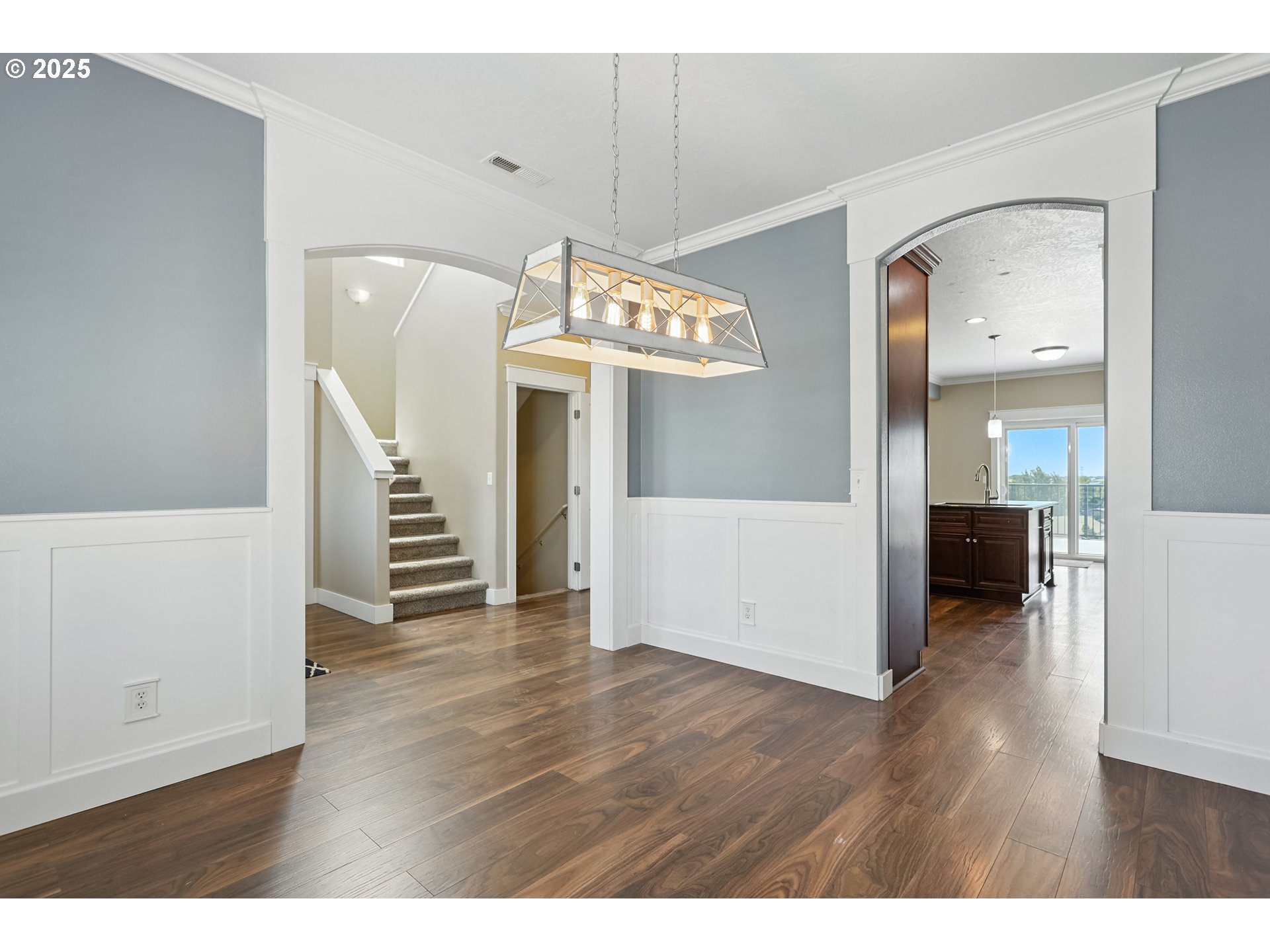 457 Northeast Covey Court Hermiston, OR 97838 - Photo 4 of 38