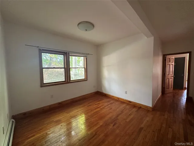 $1,800 | 20 Bigelow Hall, Unit 1, Saugerties, NY 12453