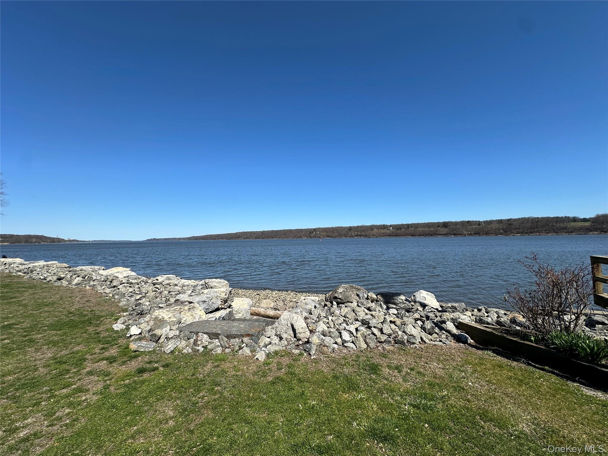 20 Bigelow Hall, Unit 1 Saugerties, NY 12453 - Photo 23 of 25 a view of a ocean with outside a house