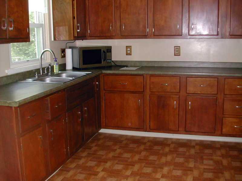 102 Shanahan Road Butler, PA 16001 - Photo 3 of 15 Kitchen.