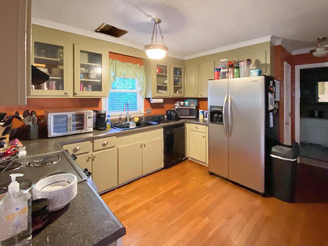 374 Pine Log Road Beech Island, SC 29842 - Photo 8 of 22 374 Pine Log - Kitchen 2