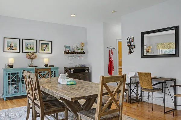 $10,000 | 8 Furlong Street, Saratoga Springs, NY 12866