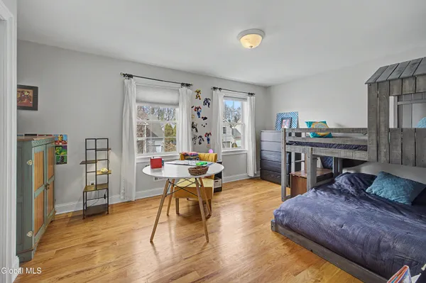 $10,000 | 8 Furlong Street, Saratoga Springs, NY 12866