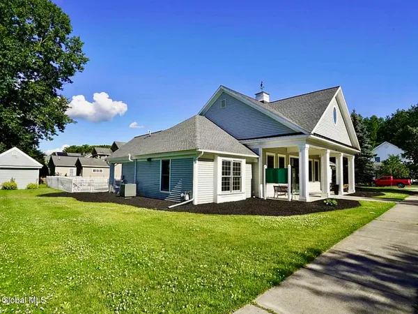 $10,000 | 8 Furlong Street, Saratoga Springs, NY 12866