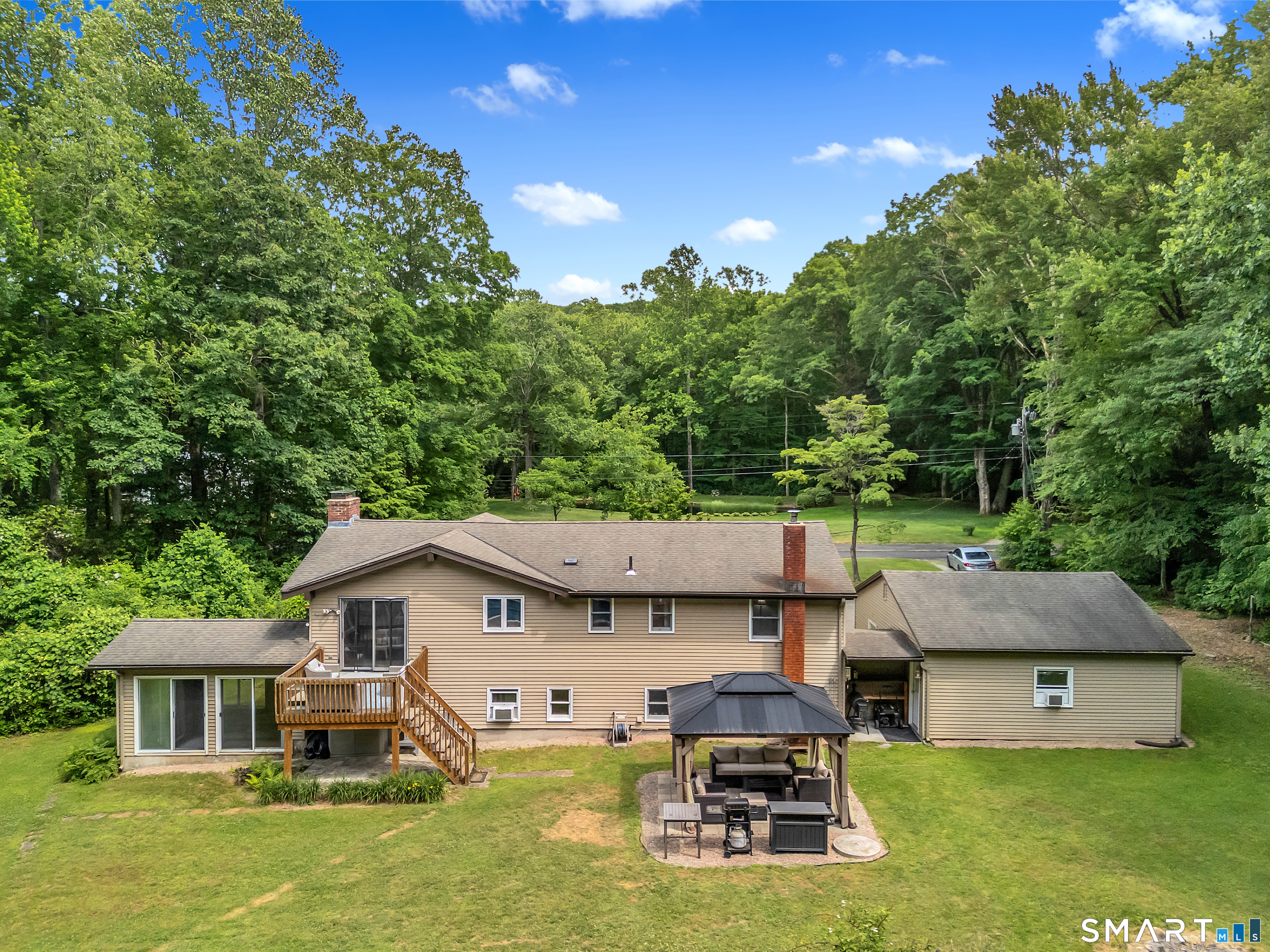 384 Beaver Meadow Road Haddam, CT 06441 - Photo 5 of 38