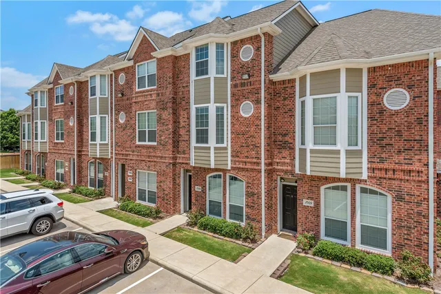 $1,200 | 1198 Jones-Butler Road, Unit 2201, College Station, TX 77840