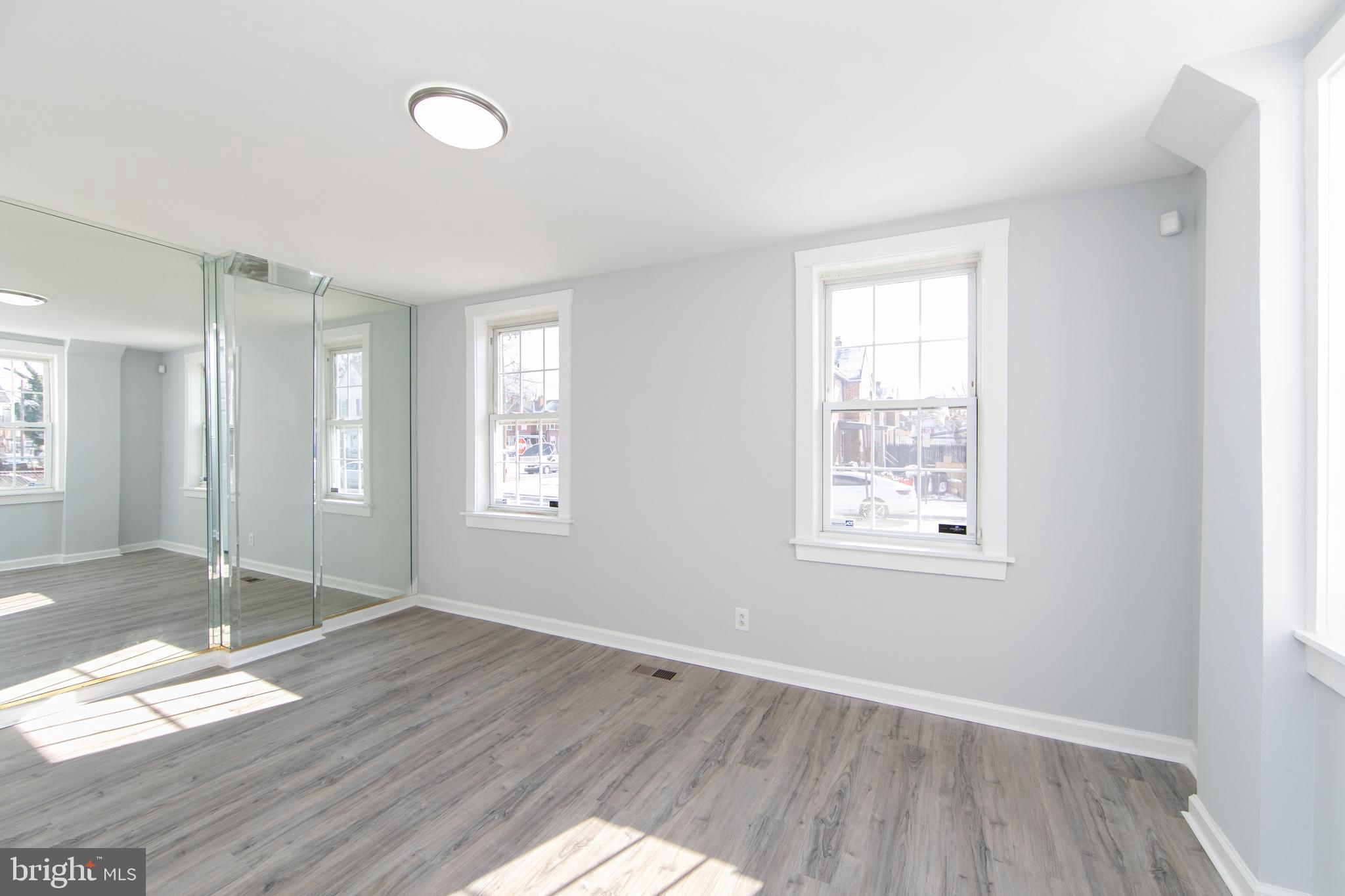 1039 Niagara Road Camden, NJ 08104 - Photo 13 of 21