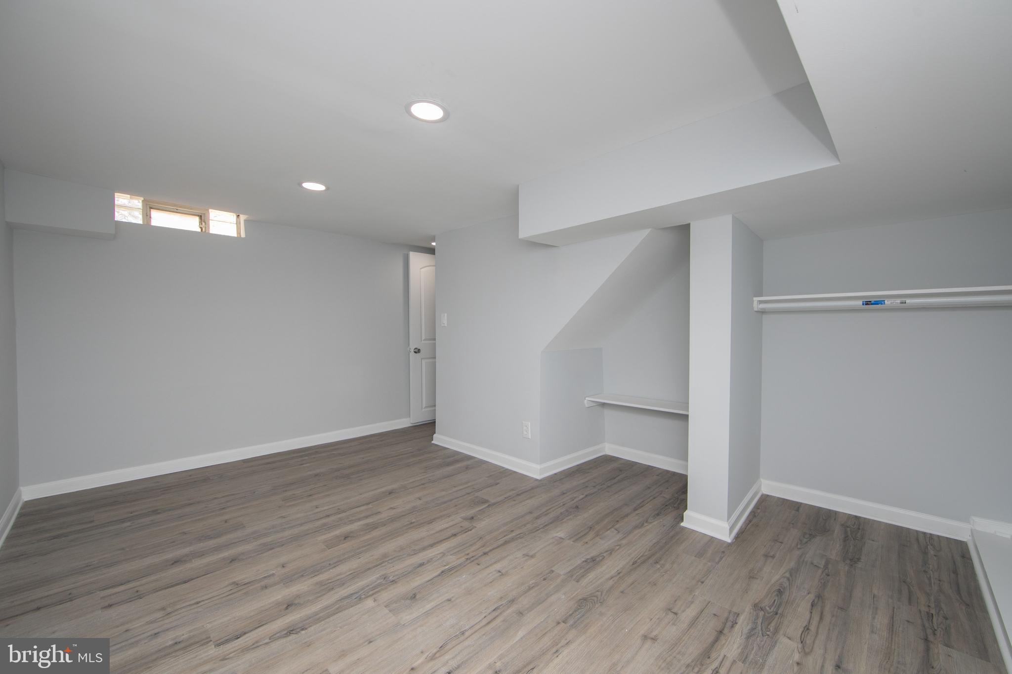 1039 Niagara Road Camden, NJ 08104 - Photo 8 of 21
