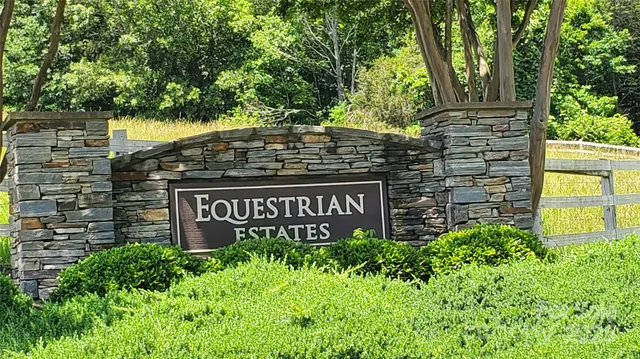 $175,000 | 755 Hamilton Drive, Columbus, NC 28722