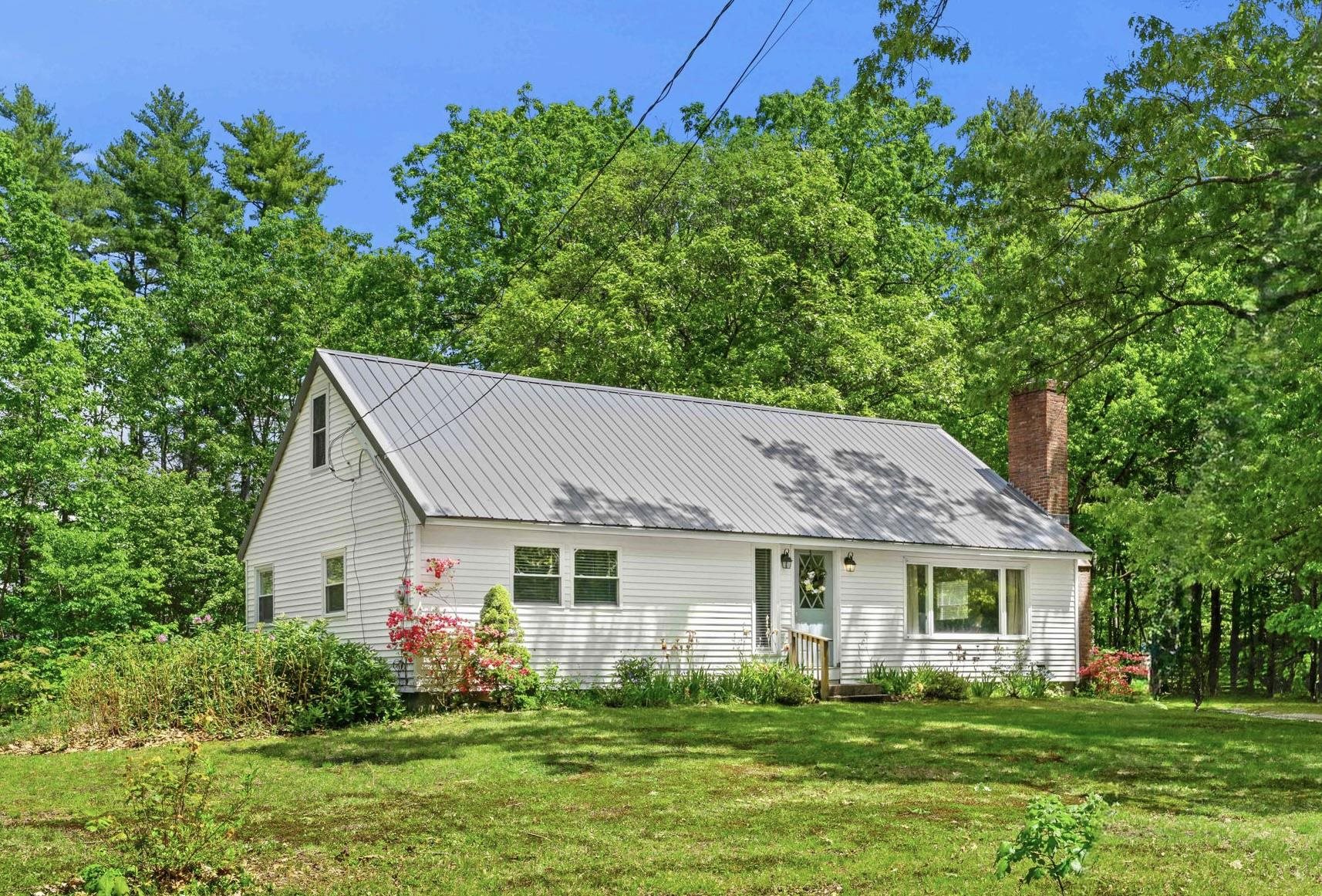 52 Pinkham Road Lee, NH 03861 - Photo 1 of 41