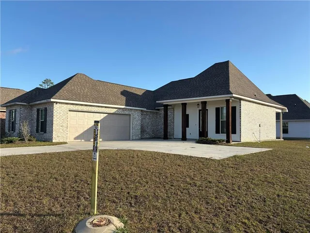 $1,950 | 19426 Ketchwood Drive, Hammond, LA 70403