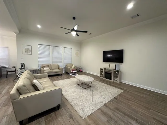 $1,950 | 19426 Ketchwood Drive, Hammond, LA 70403