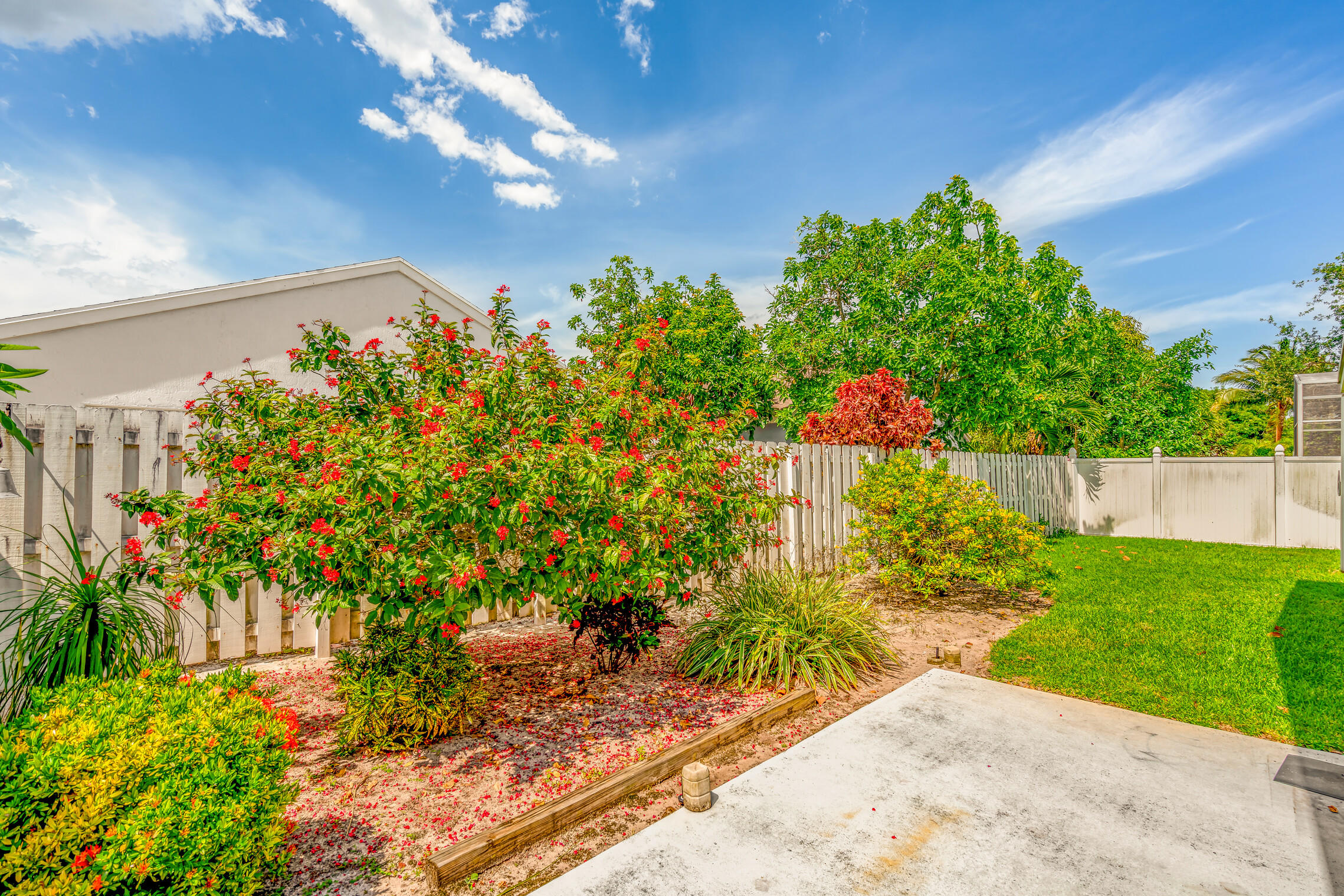 1843 Shadow Creek Road Greenacres, FL 33413 - Photo 19 of 28 yard and patio