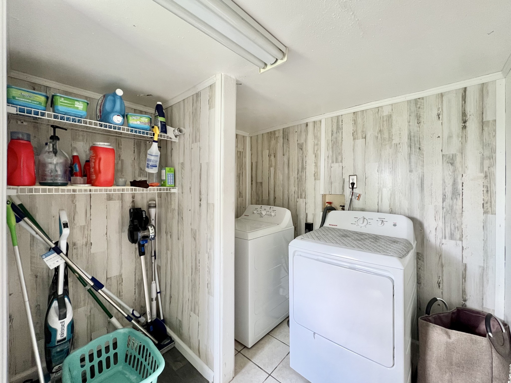 1400 Ragsdale Lane Pulaski, TN 38478 - Photo 77 of 100 a storage room with washer and dryer