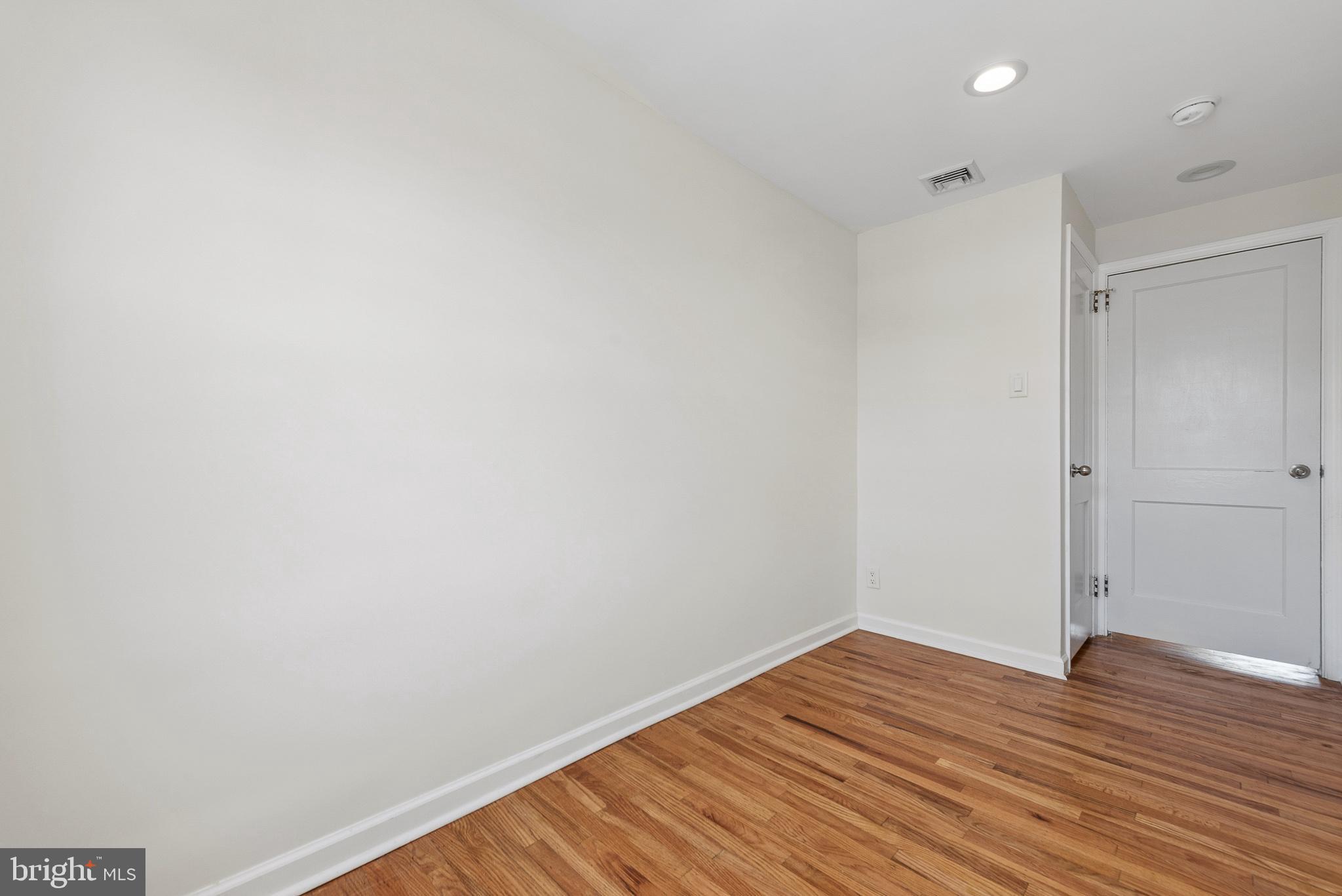 1606 Pennington Road Philadelphia, PA 19151 - Photo 21 of 35 Gallery Image 21