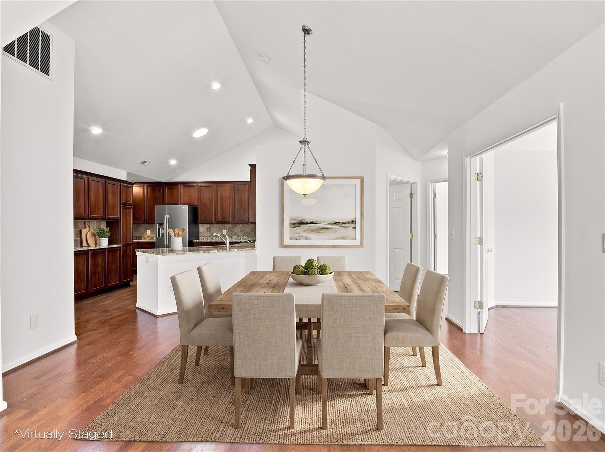 821 Ledgestone Court Tega Cay, SC 29708 - Photo 11 of 42 Gallery Image 11
