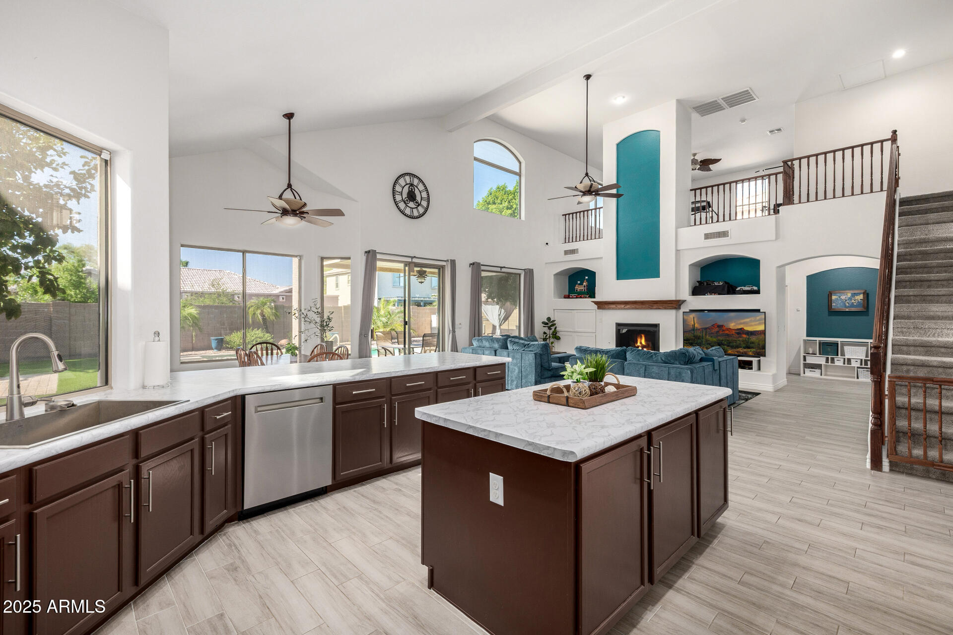 13636 West Calavar Road Surprise, AZ 85379 - Photo 12 of 59 22 - Calavar