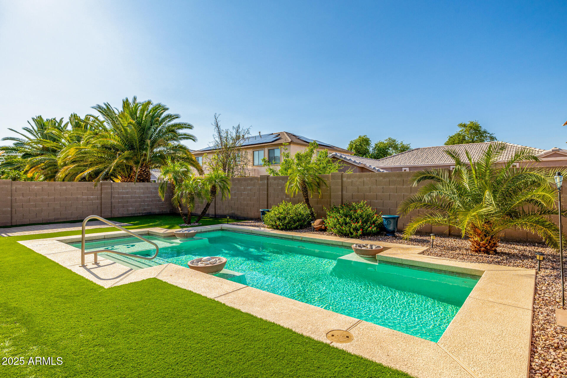13636 West Calavar Road Surprise, AZ 85379 - Photo 42 of 59 77 - Calavar