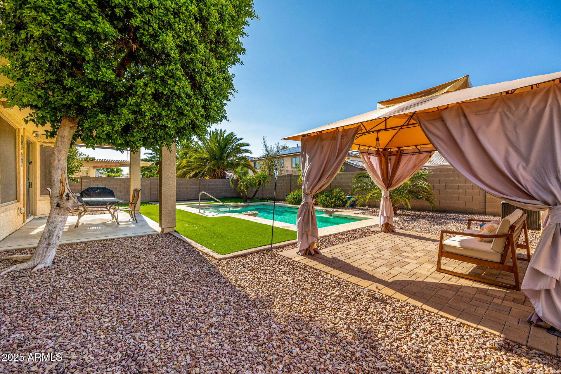 13636 West Calavar Road Surprise, AZ 85379 - Photo 43 of 59 76 - Calavar