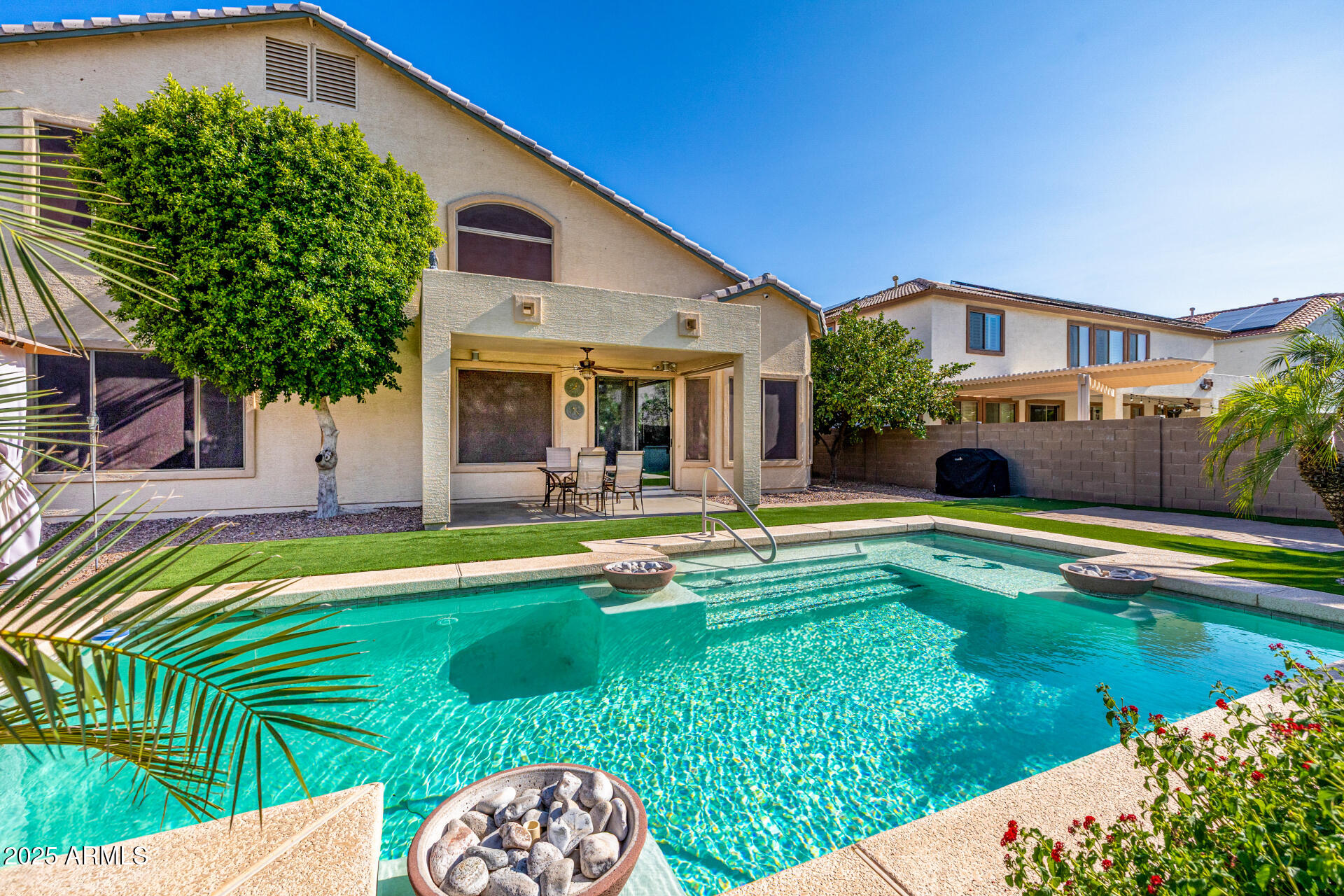 13636 West Calavar Road Surprise, AZ 85379 - Photo 47 of 59 72 - Calavar