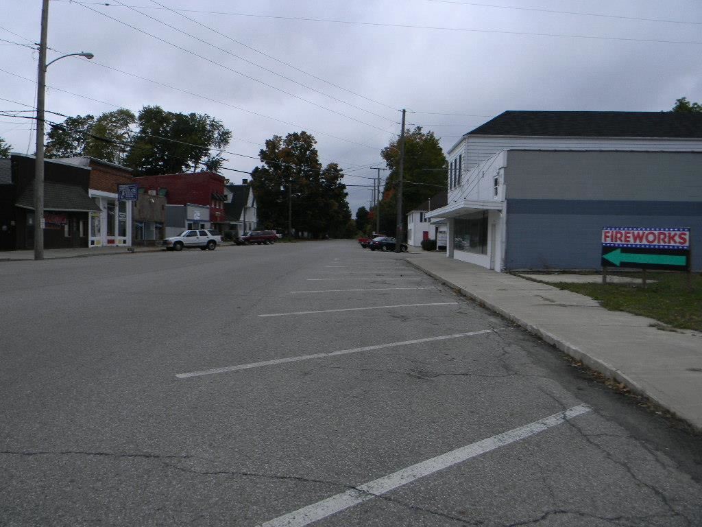 106 Front Street Rome City, IN 46784 - Photo 9 of 10
