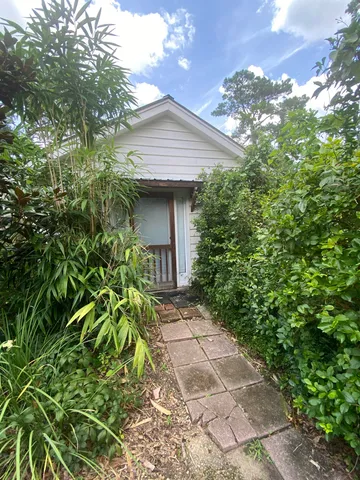$2,400 | 518 McDaniel Street, Tallahassee, FL 32303