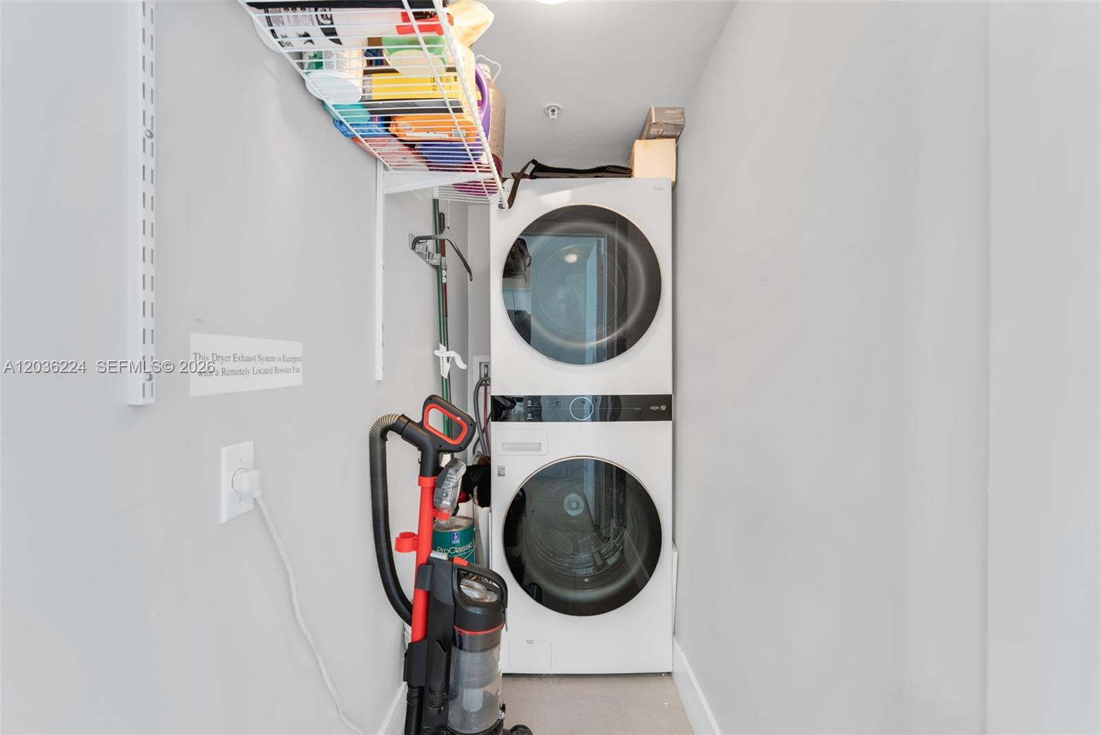 92 Southwest 3rd Street, Unit 3611 Miami, FL 33130 - Photo 15 of 19 Gallery Image 15
