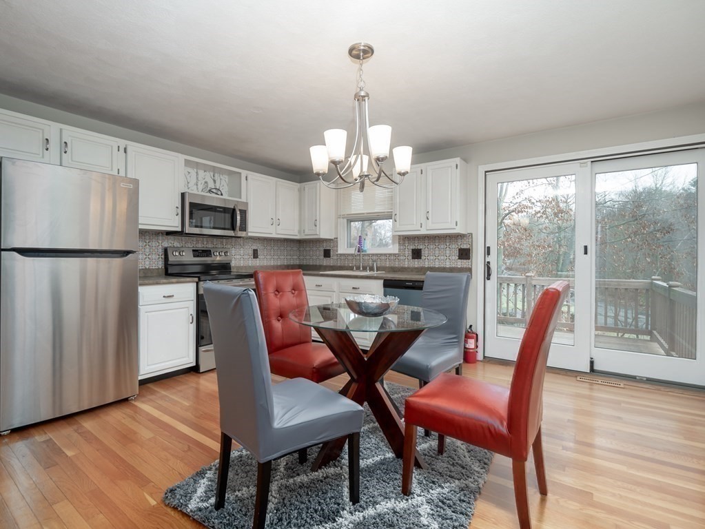 12 Crest Road Billerica, MA 01821 - Photo 13 of 41