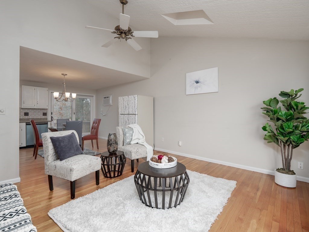 12 Crest Road Billerica, MA 01821 - Photo 10 of 41