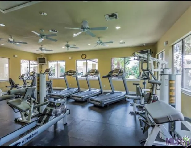 $2,100 | 6765 Corporate Boulevard, Unit 7101, Baton Rouge, LA 70809