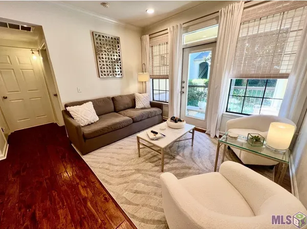 $2,000 | 6765 Corporate Boulevard, Unit 7101, Baton Rouge, LA 70809