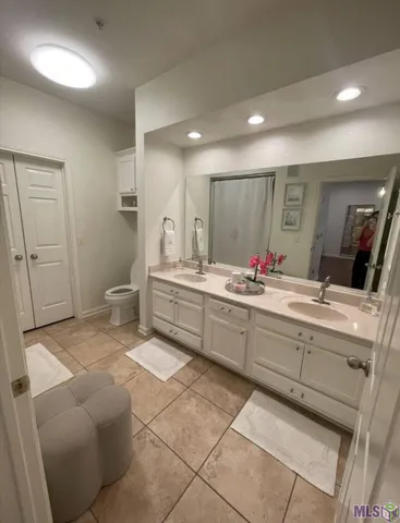 $2,100 | 6765 Corporate Boulevard, Unit 7101, Baton Rouge, LA 70809